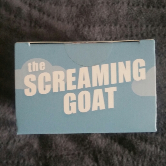 Screaming goat Toy gag gift desk top figurine - Picture 4 of 6